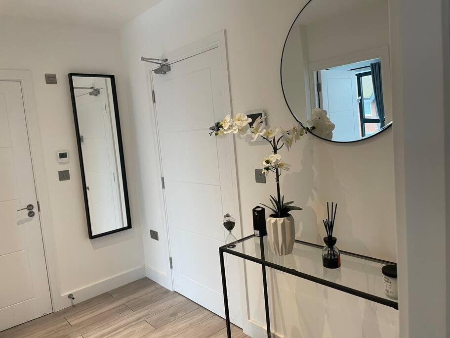 Stylish And Cosy 2 Bedroom Flat In Croydon Zewnętrze zdjęcie