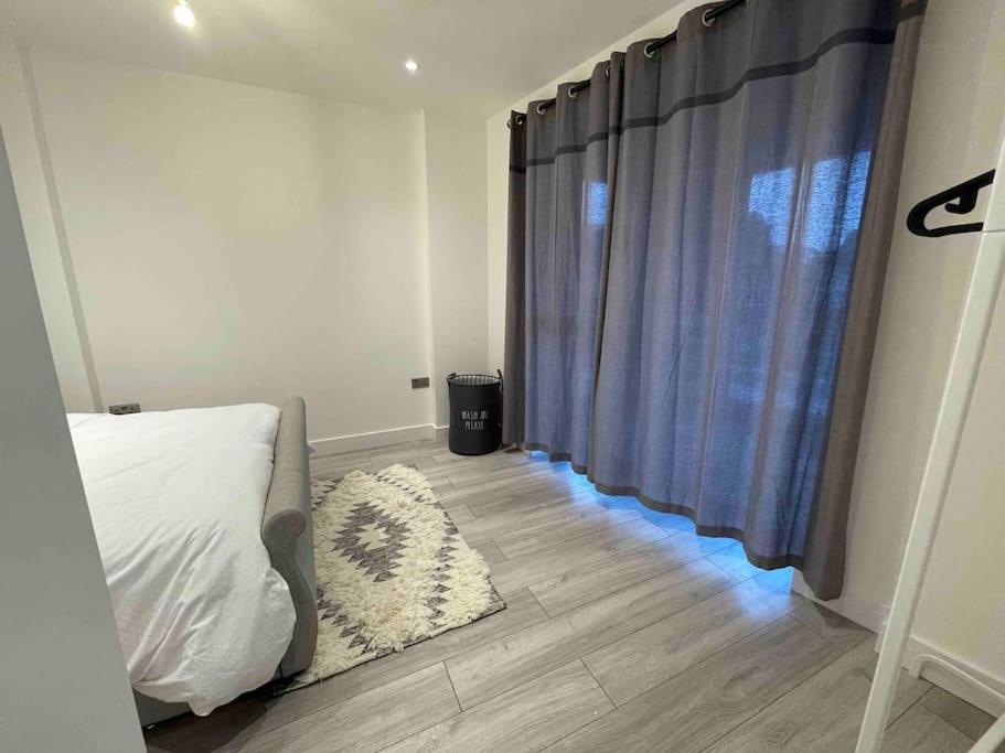 Stylish And Cosy 2 Bedroom Flat In Croydon Zewnętrze zdjęcie